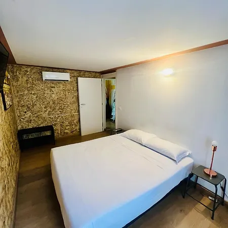 Ai Conti 3*